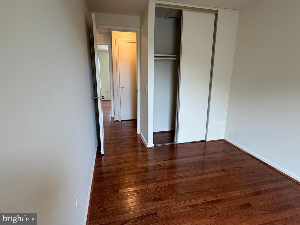 Image 30 of property listing at 1724 WORTHINGTON CT, Frederick, MD 21702