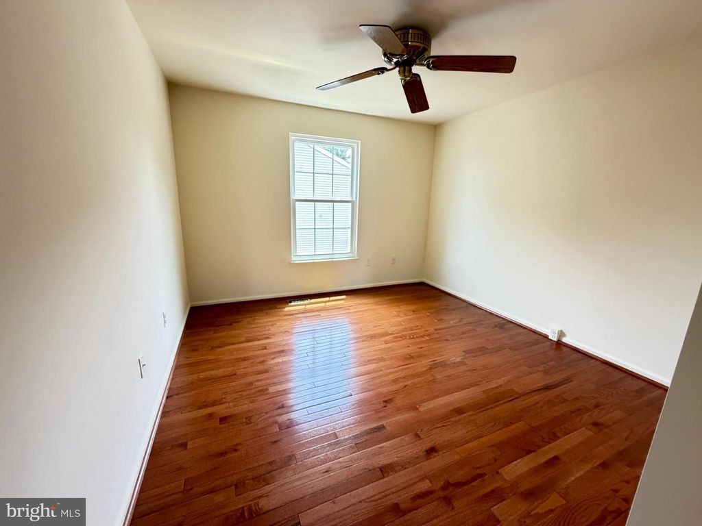 Image 31 of property listing at 1724 WORTHINGTON CT, Frederick, MD 21702