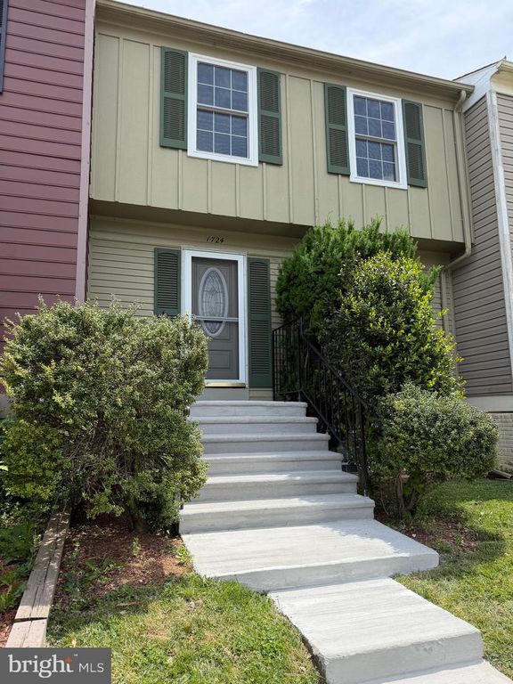 Image 4 of property listing at 1724 WORTHINGTON CT, Frederick, MD 21702