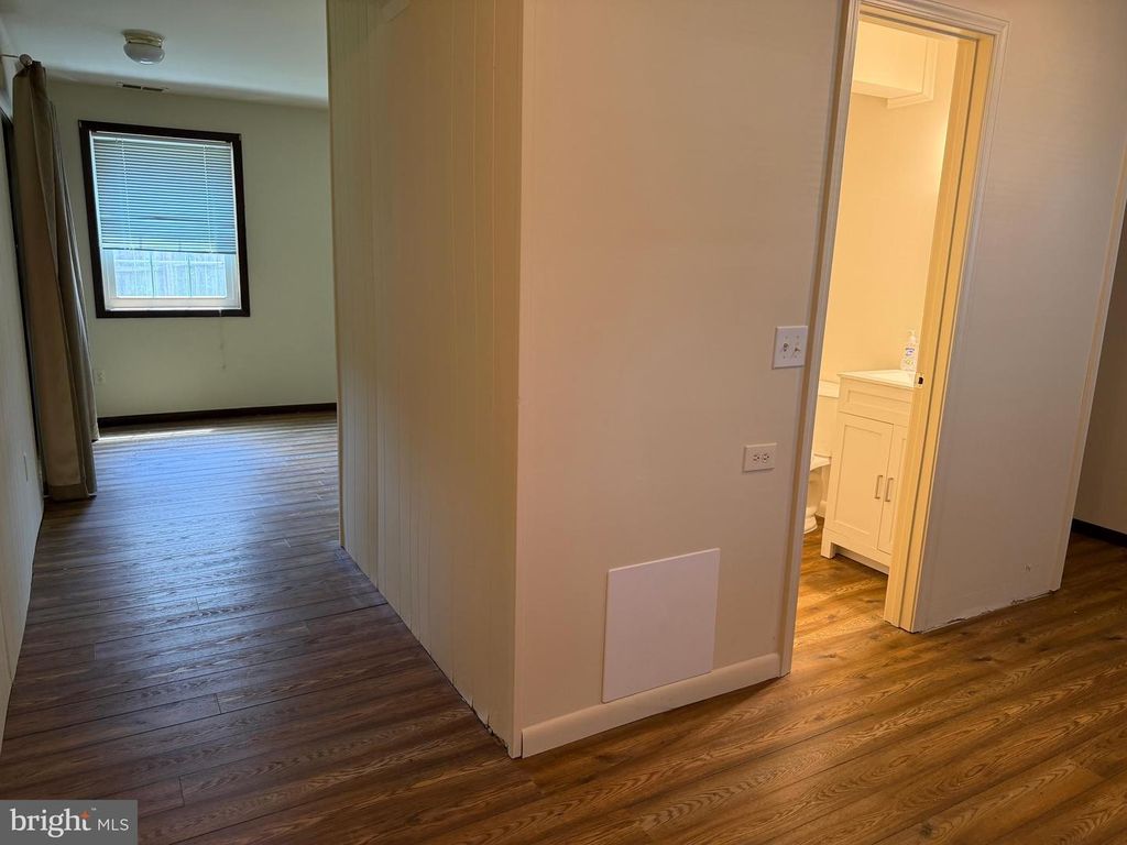 Image 49 of property listing at 1724 WORTHINGTON CT, Frederick, MD 21702