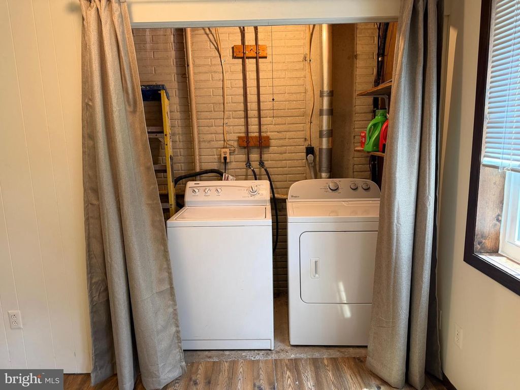 Image 53 of property listing at 1724 WORTHINGTON CT, Frederick, MD 21702