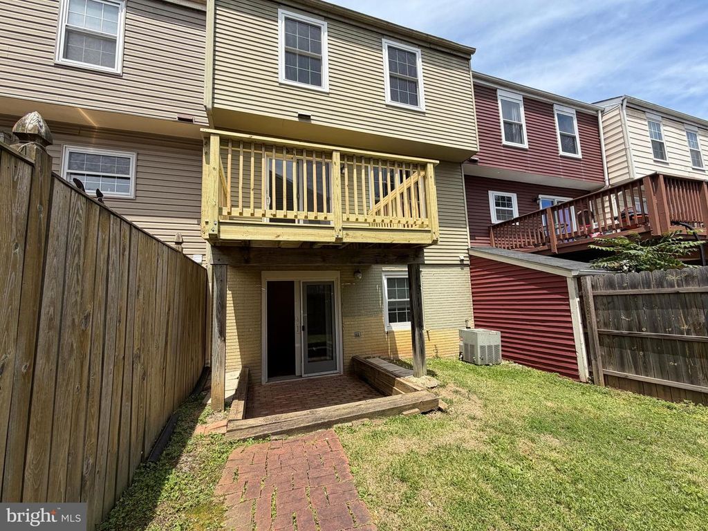 Image 56 of property listing at 1724 WORTHINGTON CT, Frederick, MD 21702