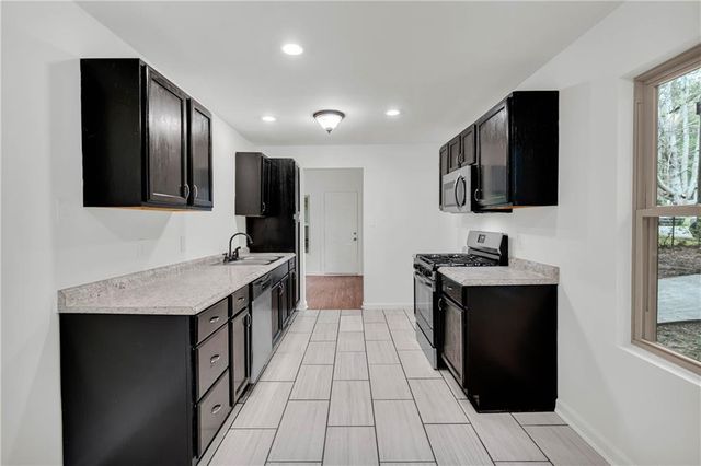 3690 Asbury Lane SW, Atlanta, GA 30331
