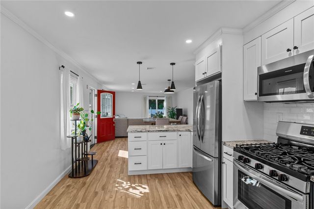 17 Paige Drive, Coventry, RI 02816