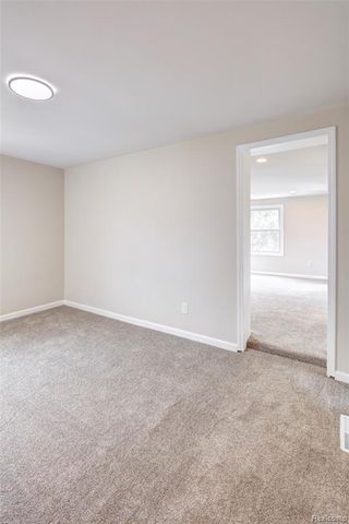 12875 Archdale Street, Detroit, MI 48227