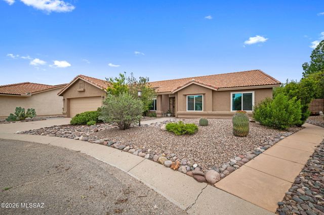 1640 N Fox Run Place, Tucson, AZ 85715
