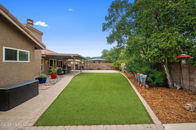 1640 N Fox Run Place, Tucson, AZ 85715
