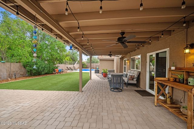 1640 N Fox Run Place, Tucson, AZ 85715