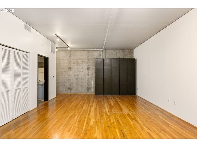 408 Nw 12TH Ave 204, Portland, OR 97209