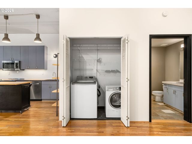 408 Nw 12TH Ave 204, Portland, OR 97209