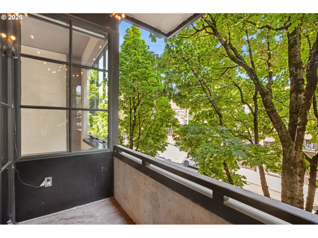 408 Nw 12TH Ave 204, Portland, OR 97209