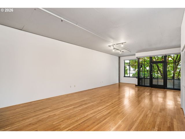 408 Nw 12TH Ave 204, Portland, OR 97209
