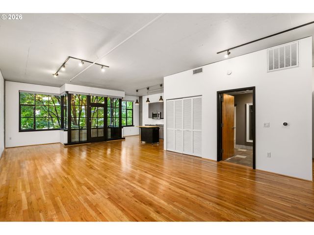 408 Nw 12TH Ave 204, Portland, OR 97209