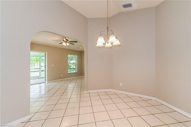 306 17th PL, Cape Coral, FL 33909
