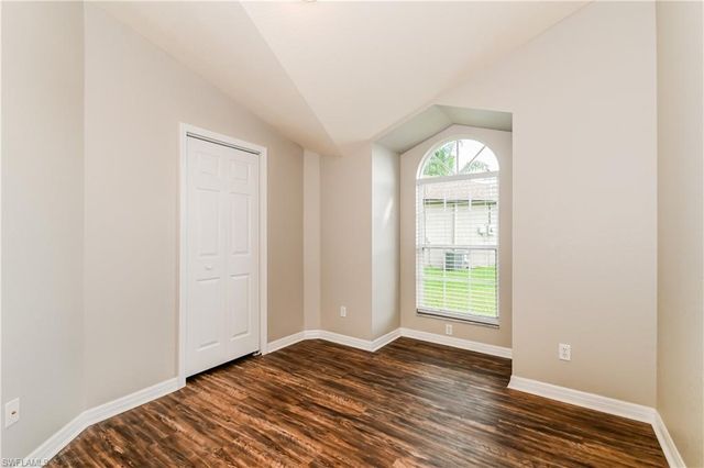 306 17th PL, Cape Coral, FL 33909