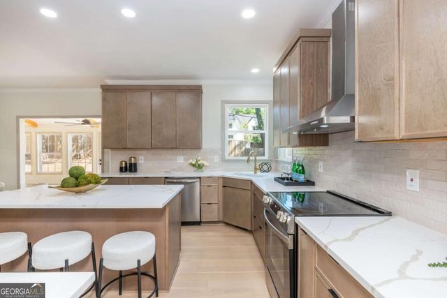 130 Trammell Court, Alpharetta, GA 30009