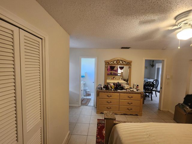 816 NW 8th Avenue, Boynton Beach, FL 33426