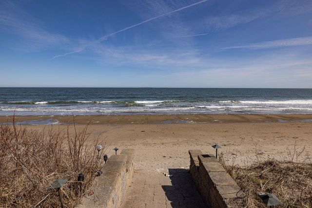 1138 Ocean Boulevard, Rye, NH 03870