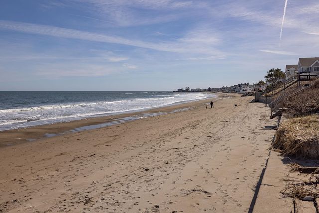 1138 Ocean Boulevard, Rye, NH 03870