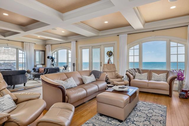 1138 Ocean Boulevard, Rye, NH 03870
