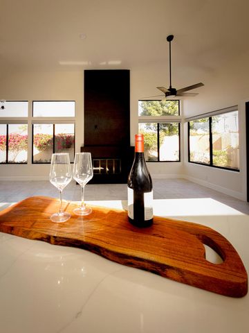 144 Verde Way, Palm Desert, CA 92260