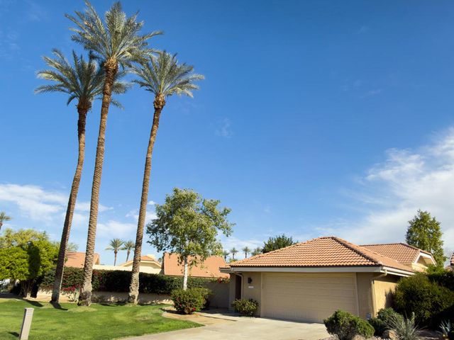 144 Verde Way, Palm Desert, CA 92260