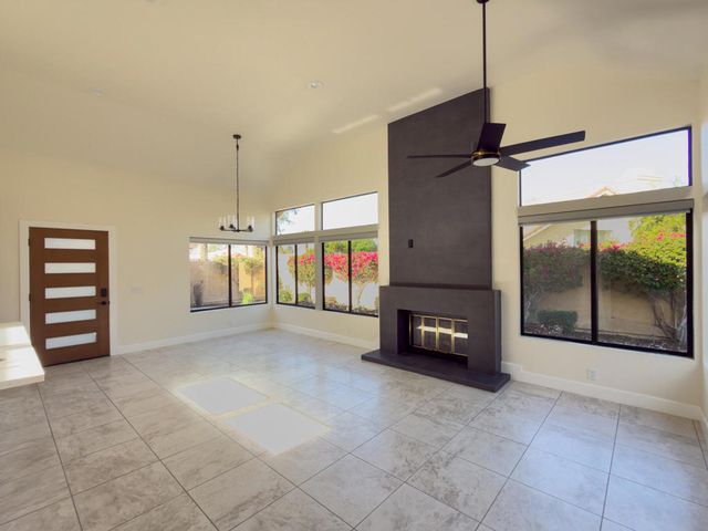 144 Verde Way, Palm Desert, CA 92260