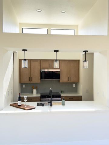 144 Verde Way, Palm Desert, CA 92260