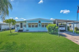 26033 Princess LN, Bonita Springs, FL 34135