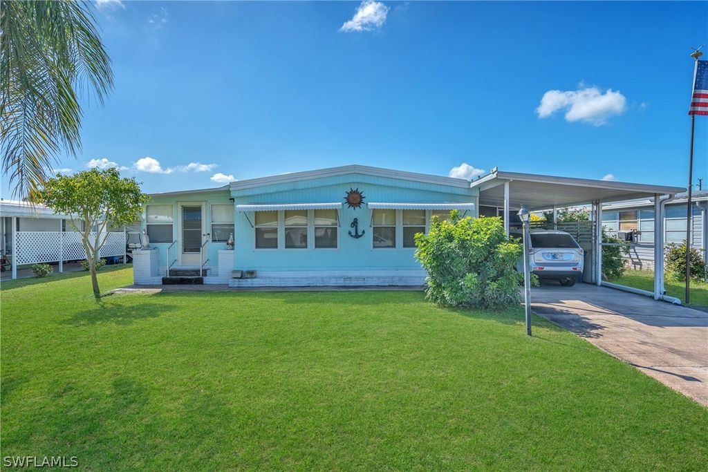 26033 Princess LN, Bonita Springs, FL 34135