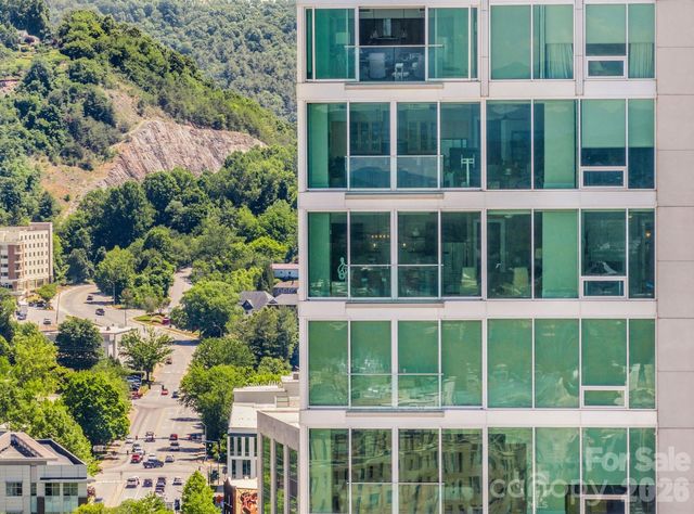 7 Patton Avenue 1605, Asheville, NC 28801