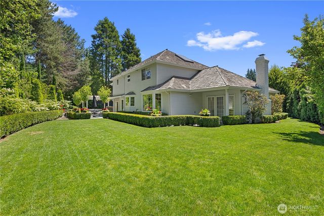 2553 Medina Circle, Medina, WA 98039