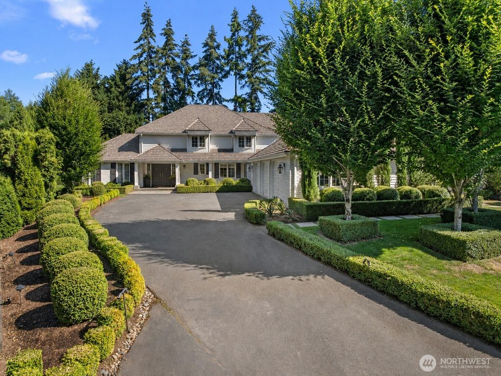 2553 Medina Circle, Medina, WA 98039