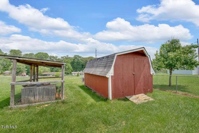 122 Brightridge Drive, Johnson City, TN 37615