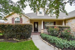 231 S Lantana Circle, Sealy, TX 77474