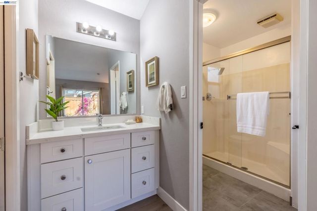38475 Jacaranda Dr, Newark, CA 94560
