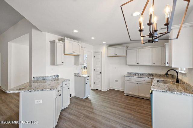 13851 Molly Madeline Lane, Olive Branch, MS 38654