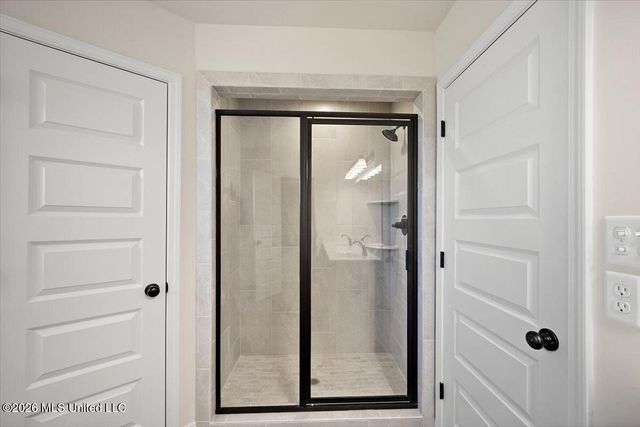 13851 Molly Madeline Lane, Olive Branch, MS 38654