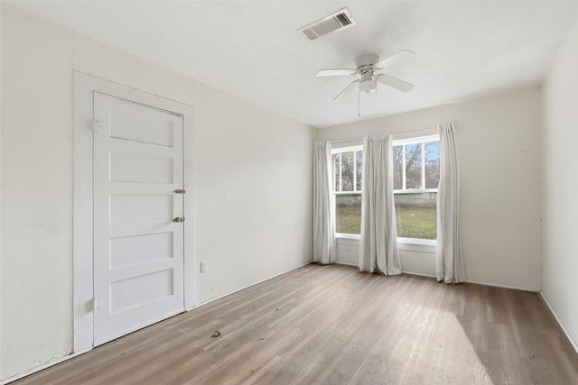 403 E Morgan, Meridian, TX 76665