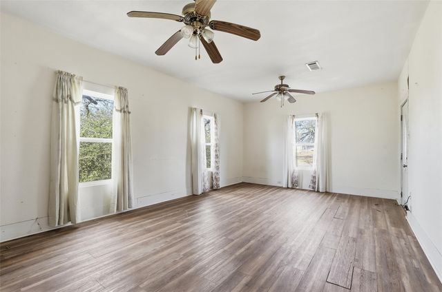 403 E Morgan, Meridian, TX 76665