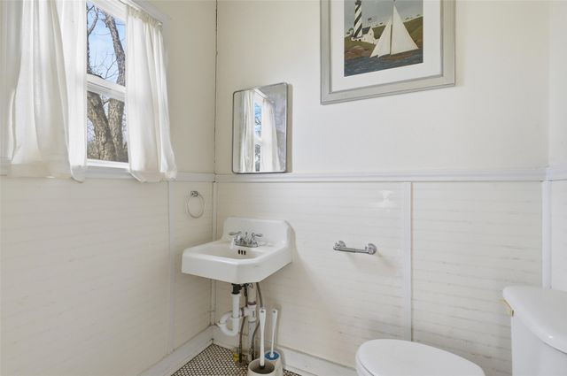 403 E Morgan, Meridian, TX 76665