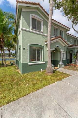 2712 SE 15th Place, Homestead, FL 33035