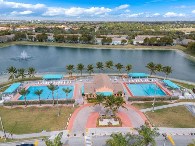 2712 SE 15th Place, Homestead, FL 33035