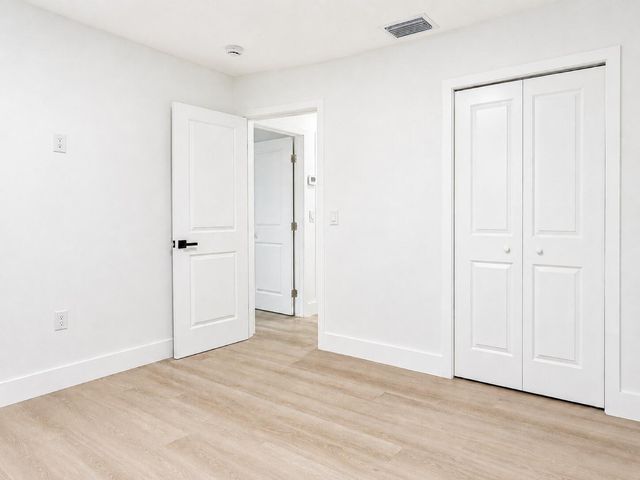 2013 Longwood Road, West Palm Beach, FL 33409