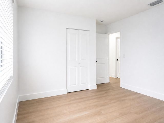 2013 Longwood Road, West Palm Beach, FL 33409