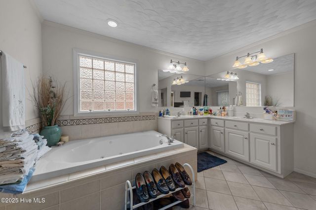 108 Arbor Drive, Washington, NC 27889