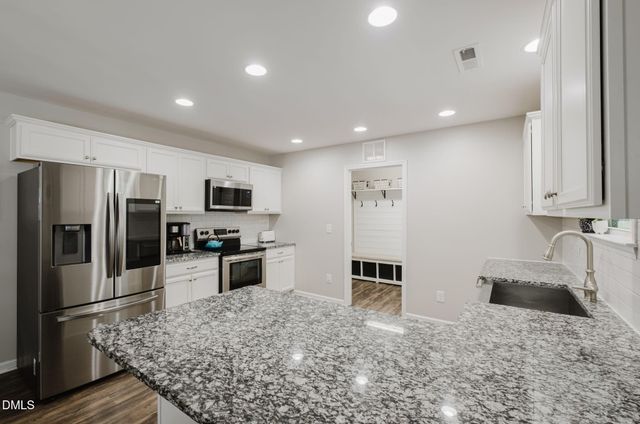 455 Damascus Church Road, Chapel Hill, NC 27516