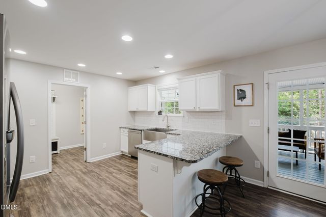 455 Damascus Church Road, Chapel Hill, NC 27516