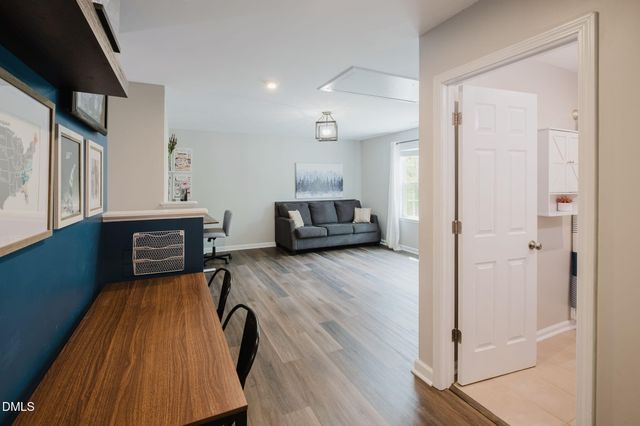 455 Damascus Church Road, Chapel Hill, NC 27516