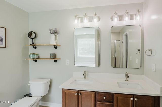 455 Damascus Church Road, Chapel Hill, NC 27516